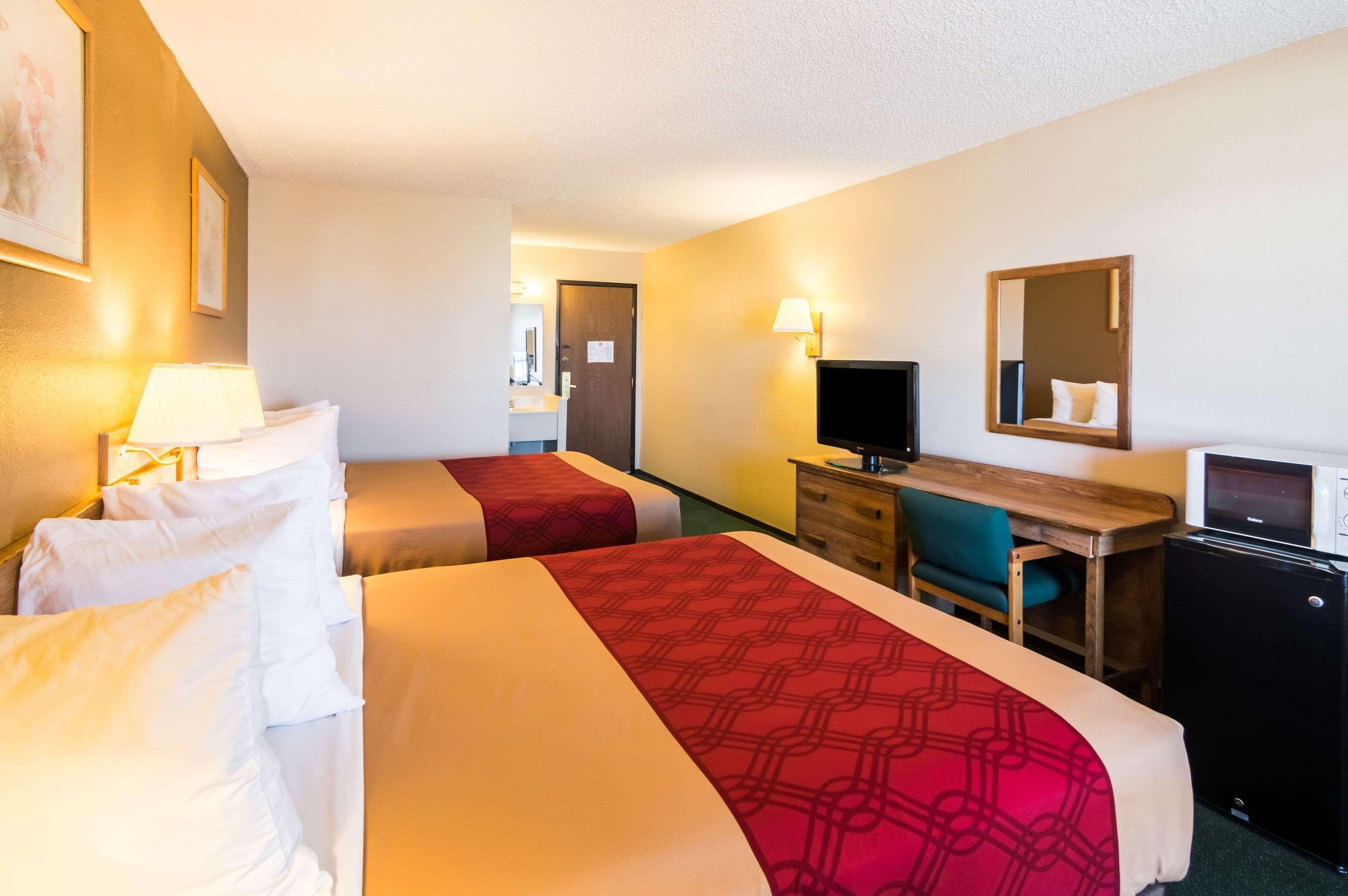 Econo Lodge Dumas Экстерьер фото