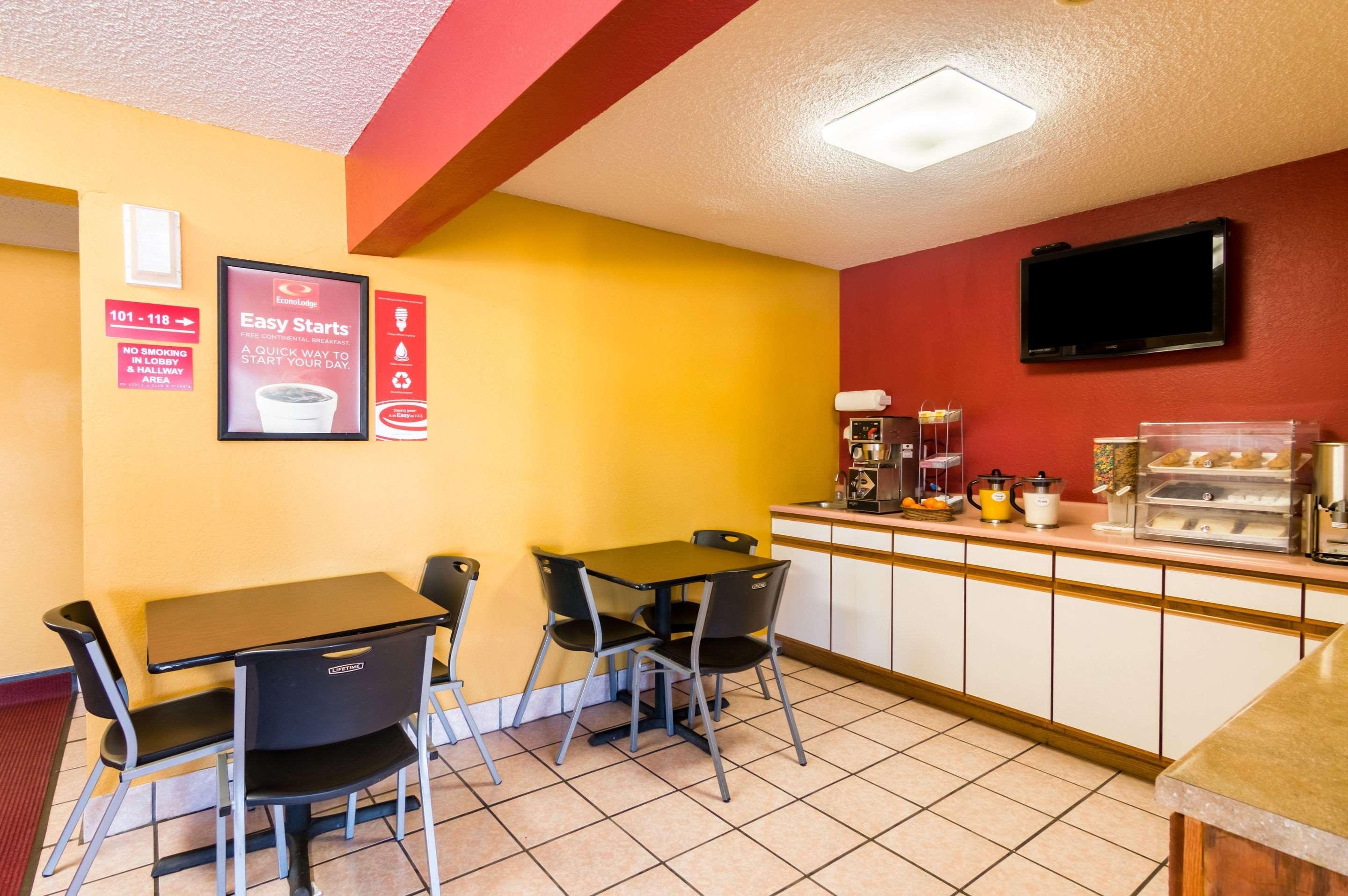 Econo Lodge Dumas Экстерьер фото