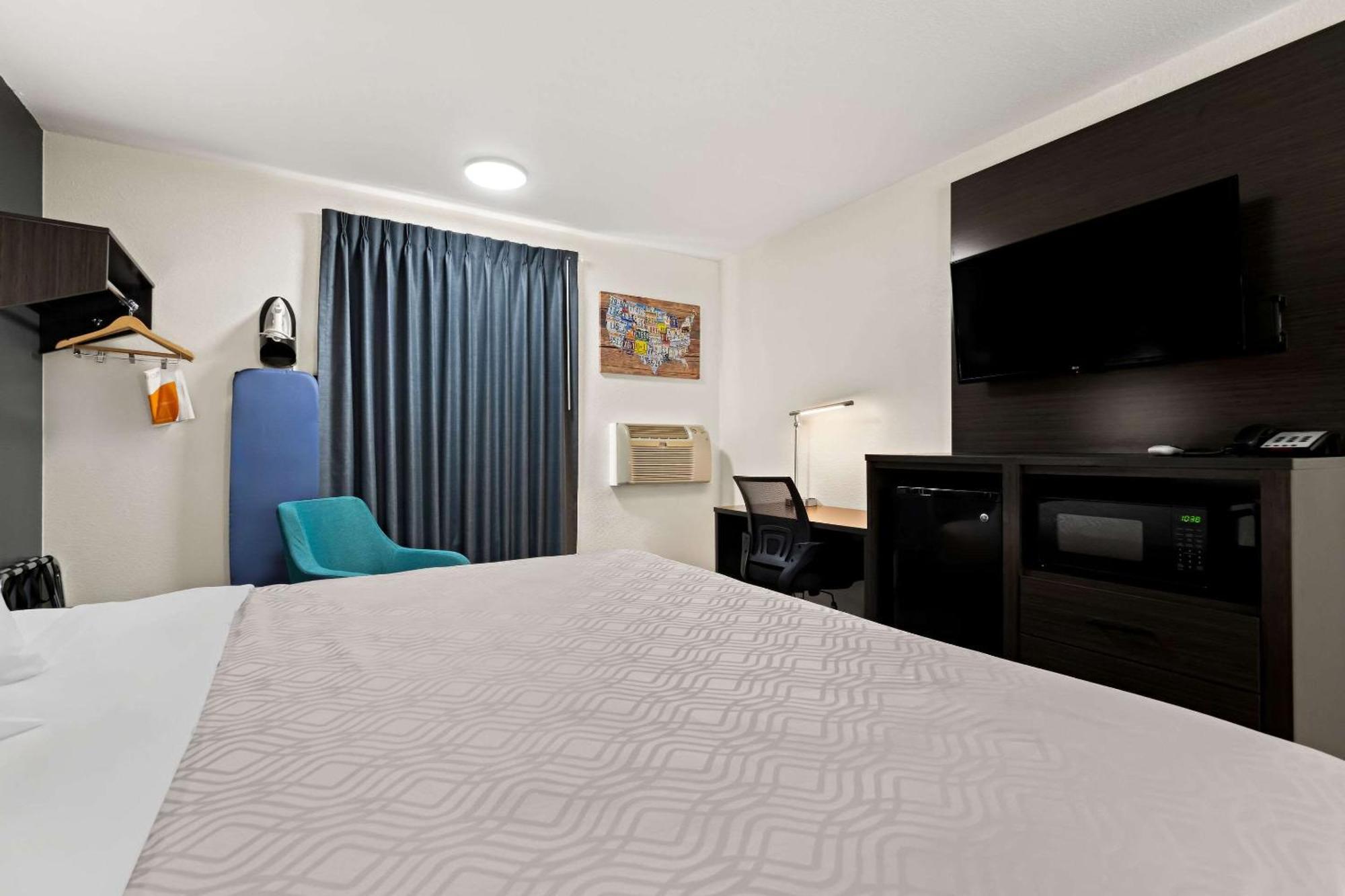 Econo Lodge Dumas Экстерьер фото